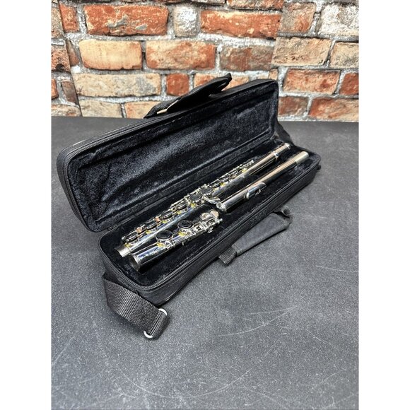 GLORY FLUTE -WIND INSTRUMENT GFL-130 WITH CASE - Picture 1 of 5